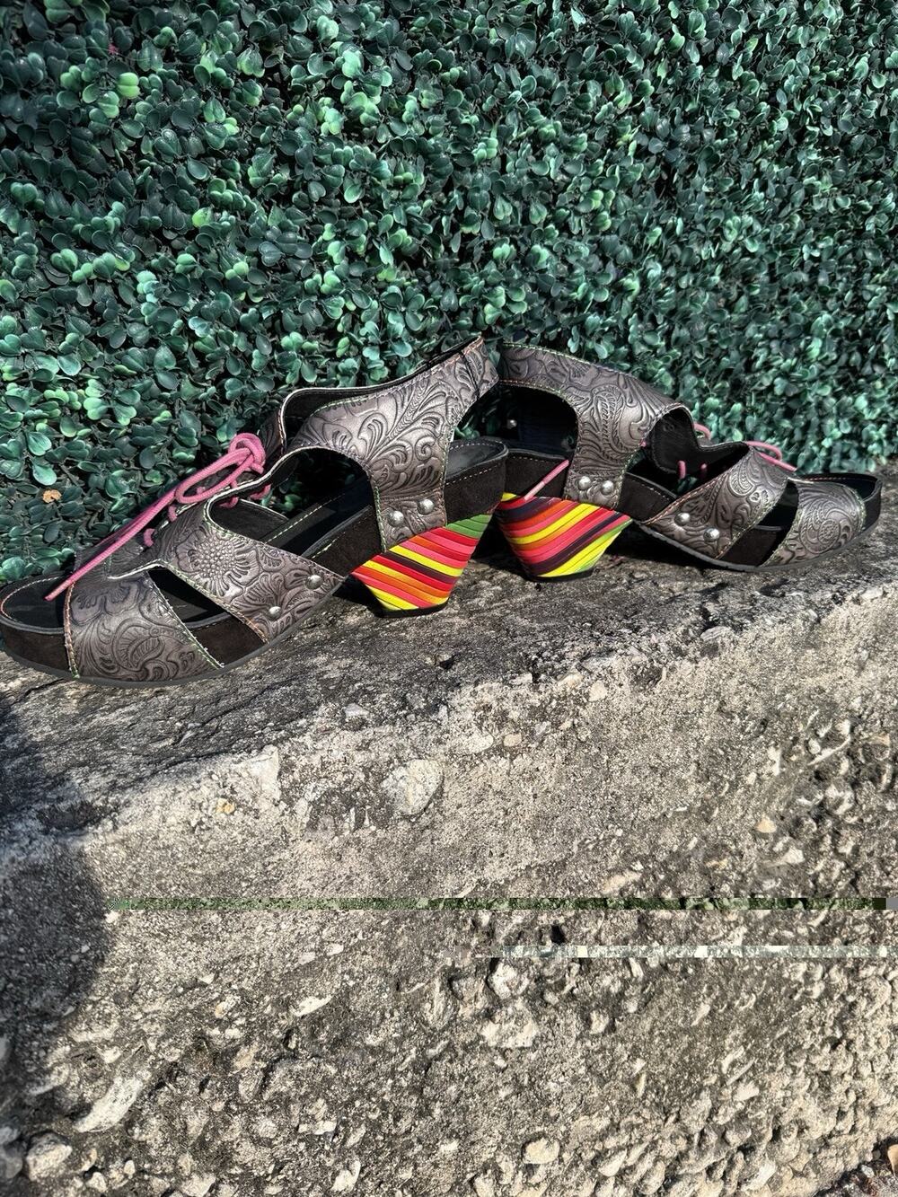 John Fluevog Joni sandals Low Rule in charcoal/pewter gray embosssed leather